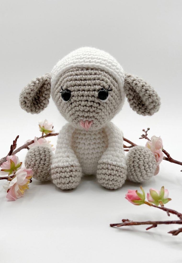 Lilia the Lamb Crochet Pattern